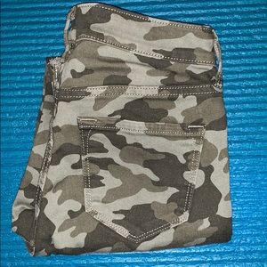 Old Navy Rockstar Camo Jeans